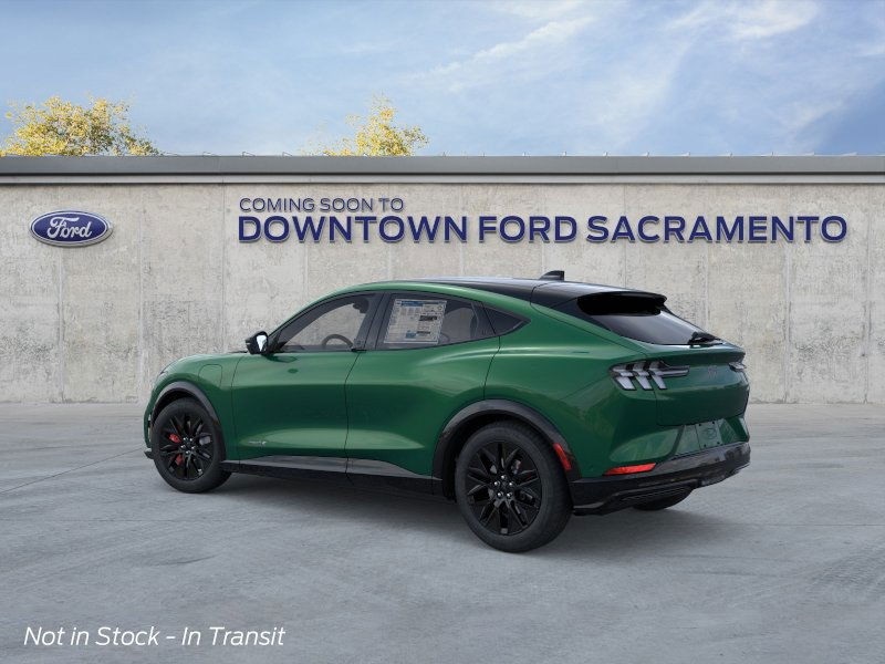 2025 Ford Mustang Mach-E Premium photo 4