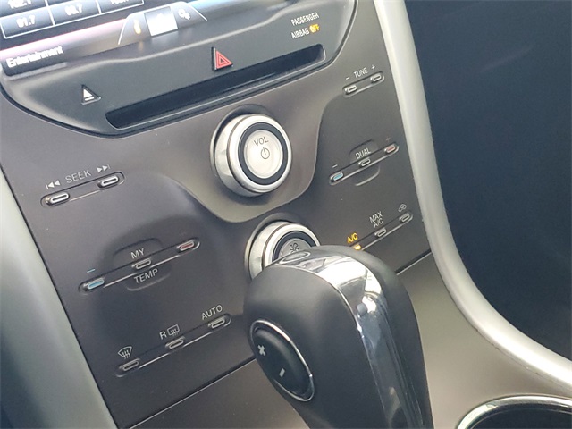 2014 Ford Edge SEL photo 18