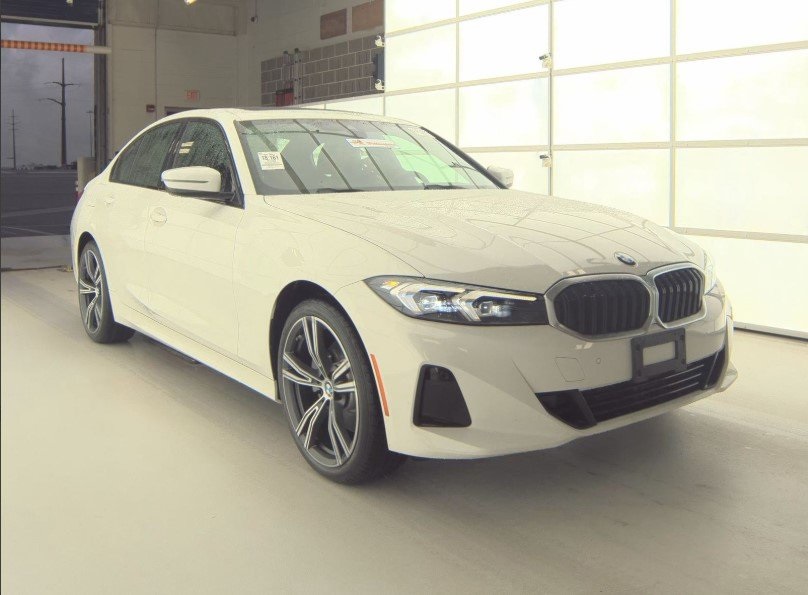 2023 BMW 3 Series 330i's photo