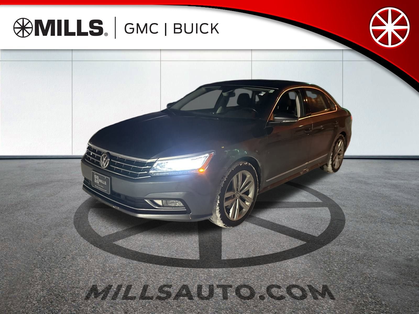 2018 Volkswagen Passat SEL Premium's photo