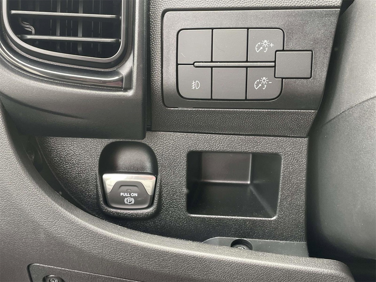 2024 Ram ProMaster 1500 photo 11