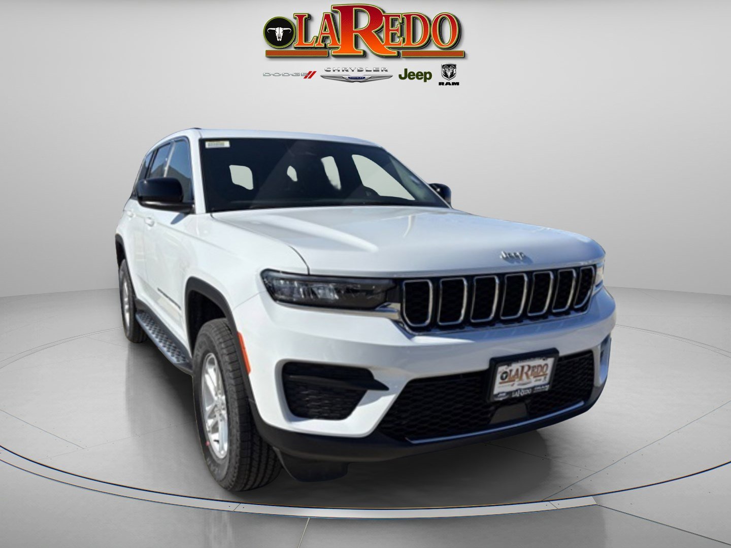 2025 Jeep Grand Cherokee Laredo's photo