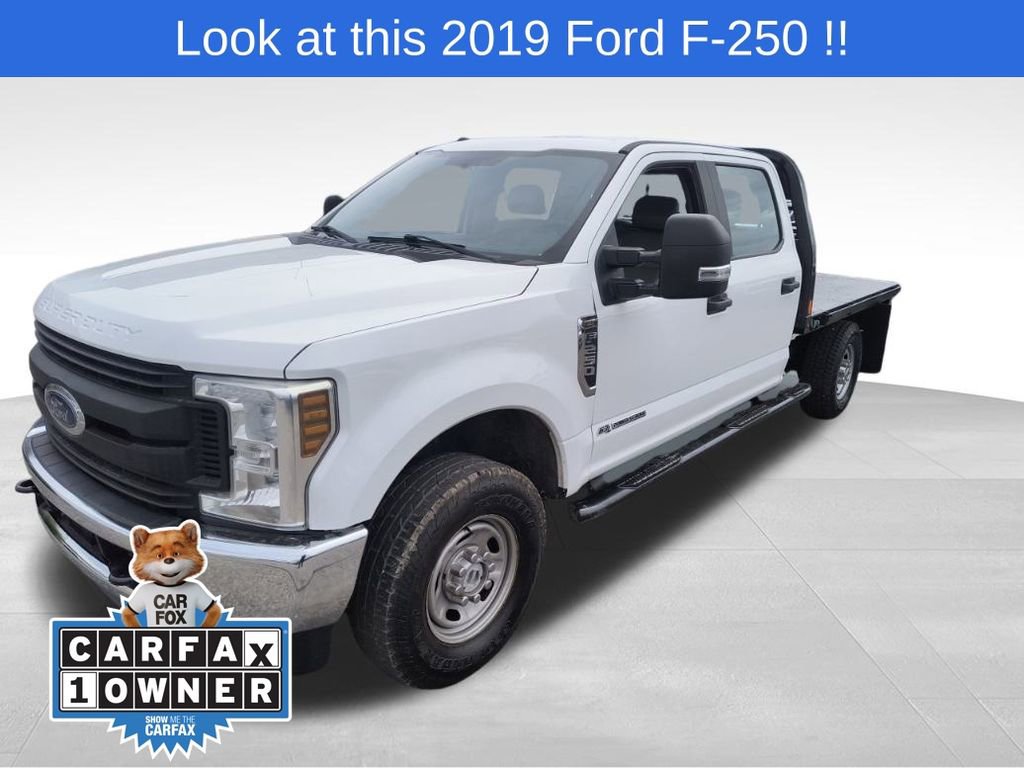 2019 Ford F-250 Super Duty XL's photo