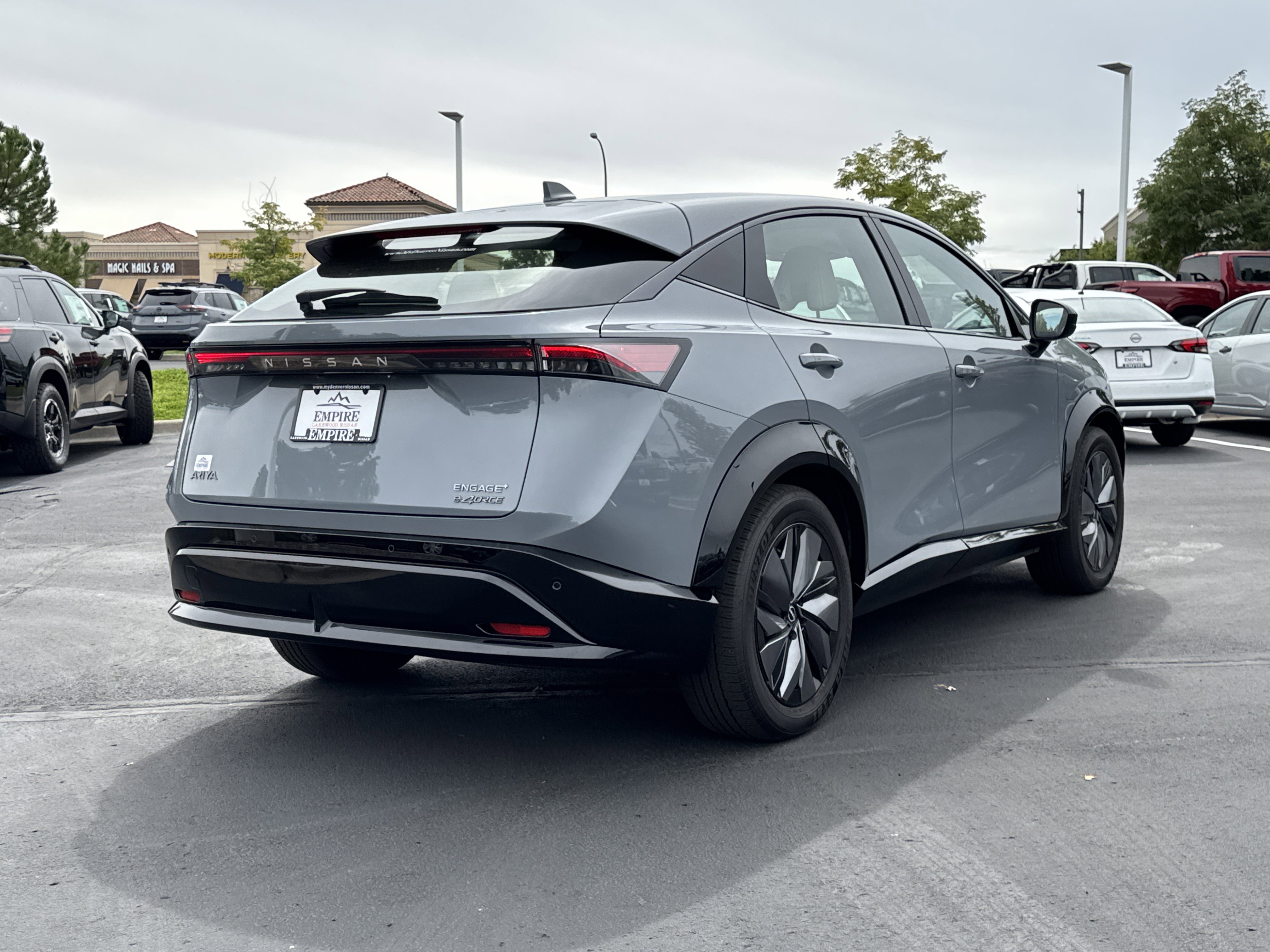2024 Nissan ARIYA Engage photo 2