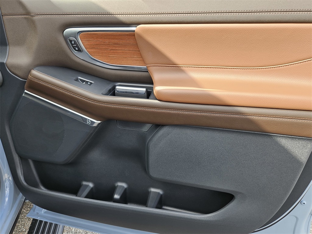 2025 Ford Expedition King Ranch photo 36