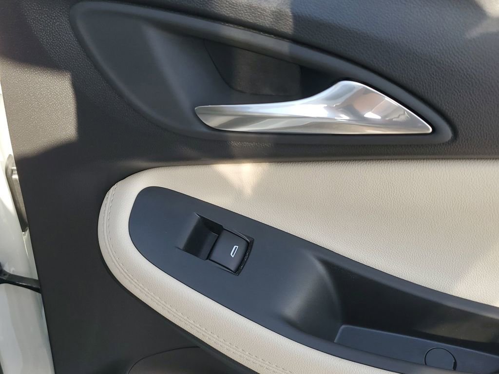 2026 Buick Encore GX Sport Touring photo 38