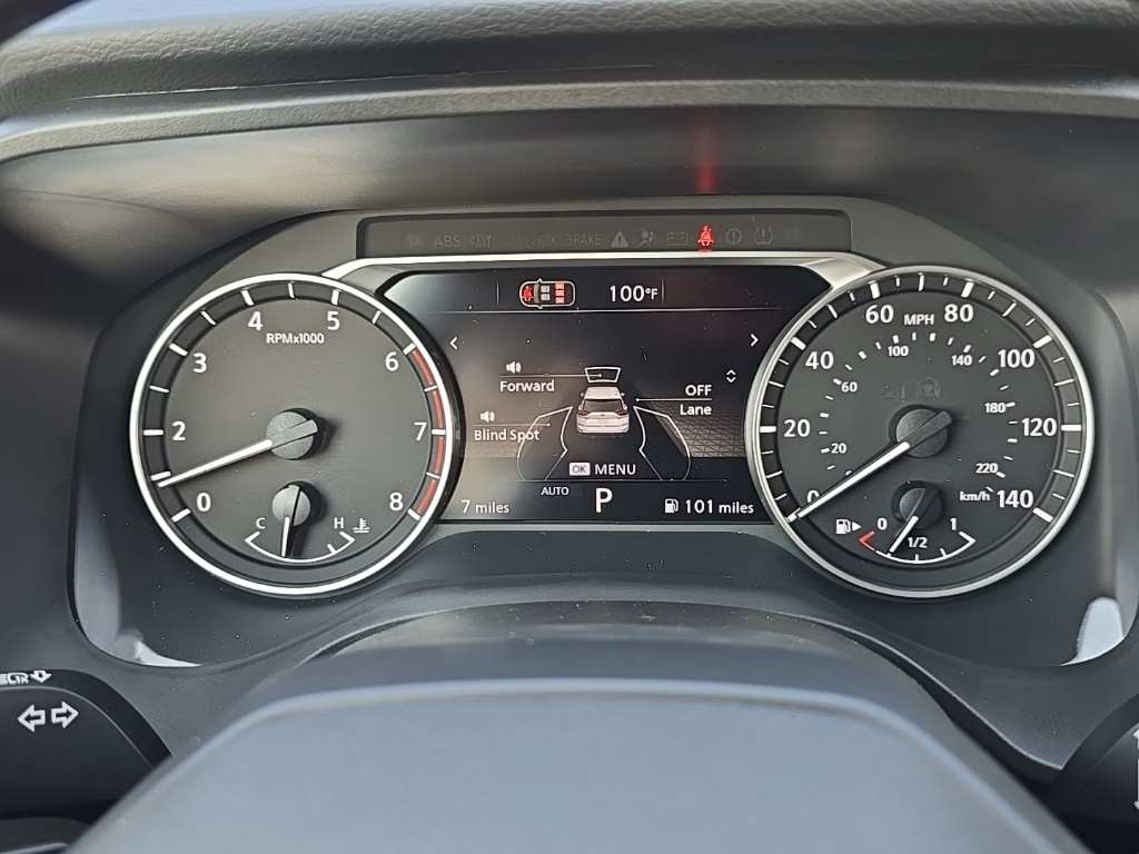 2026 Nissan Rogue SV photo 9