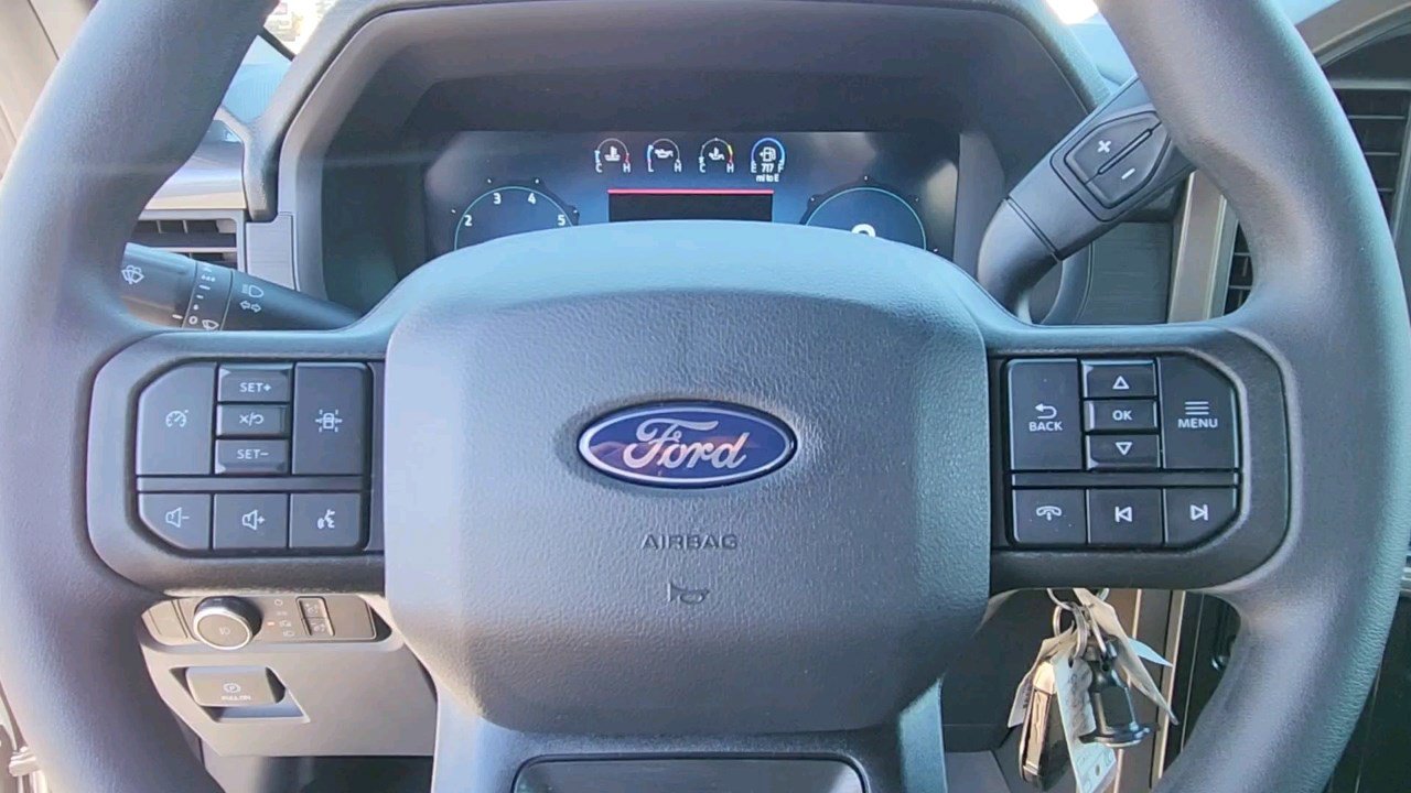 2025 Ford F-150 STX photo 17