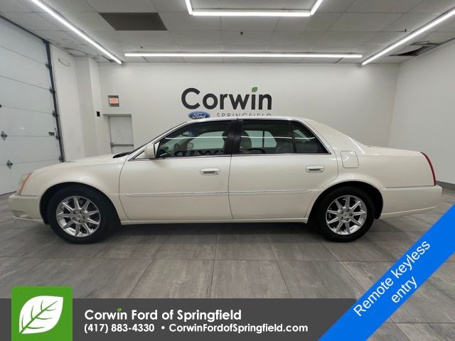 Used 2011 Cadillac DTS Luxury Collection with VIN 1G6KD5E66BU119211 for sale in Springfield, MO