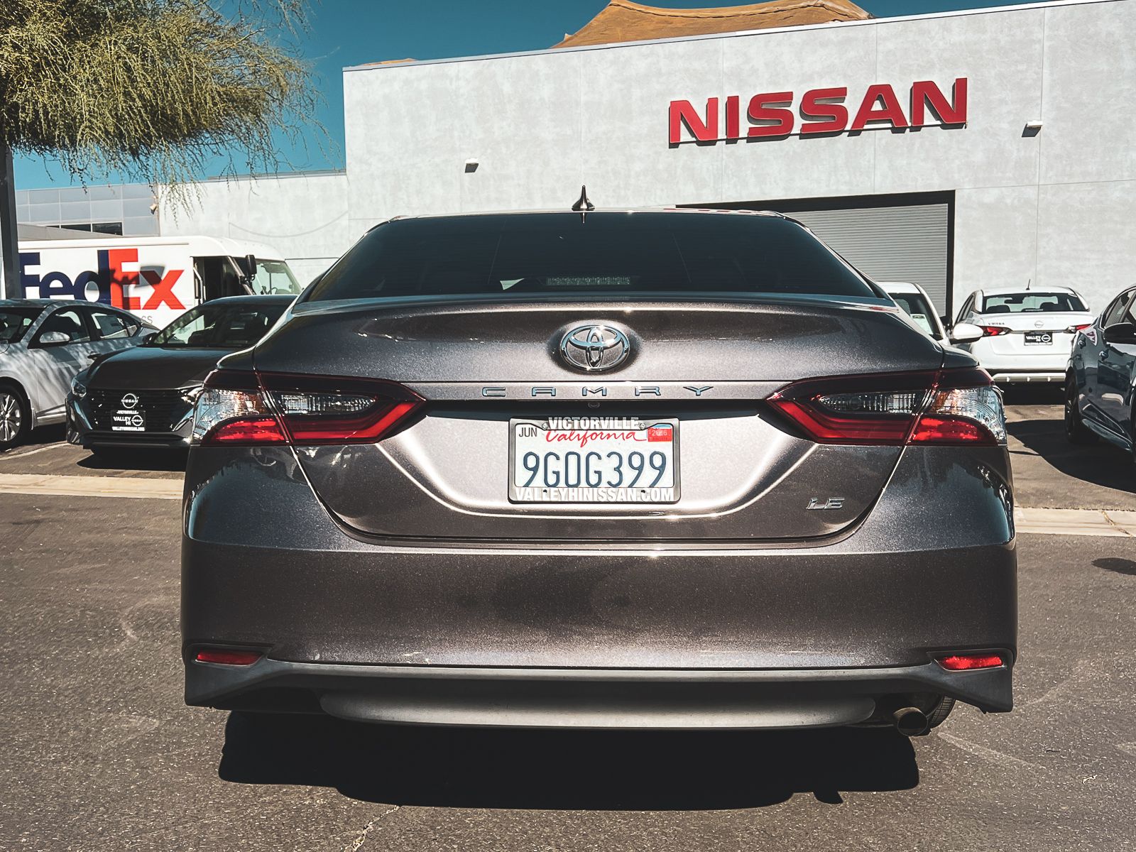 2023 Toyota Camry LE photo 4