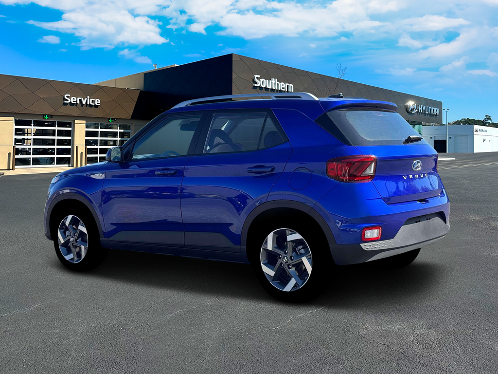 2026 Hyundai Venue SEL photo 2