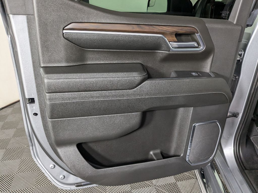 2023 Gmc Sierra 1500 SLT photo 13
