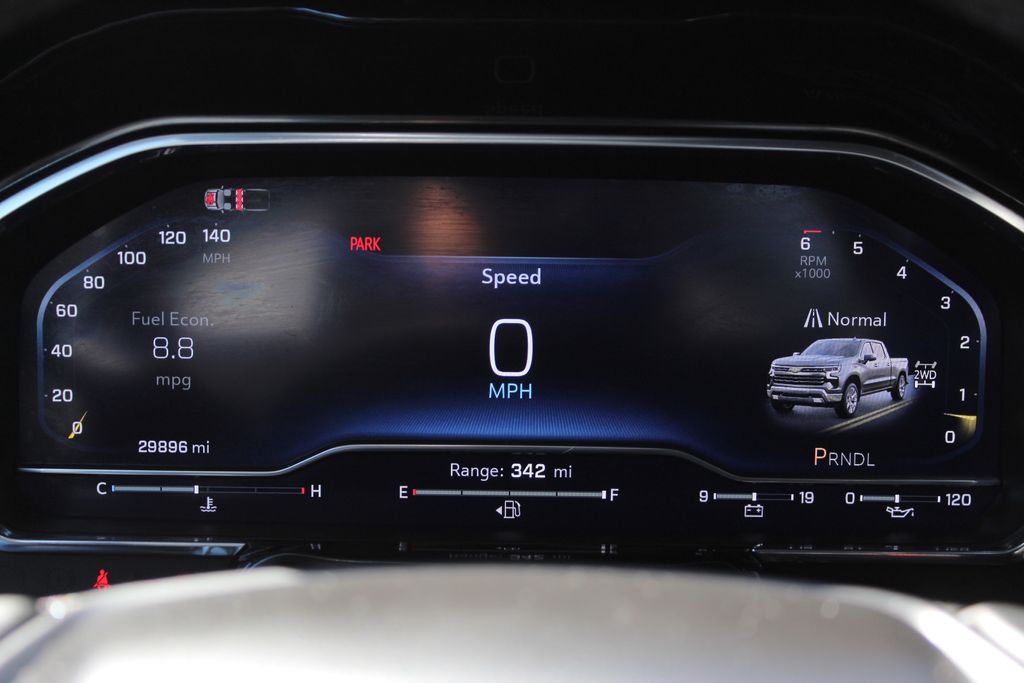 2024 Chevrolet Silverado 1500 LT photo 25