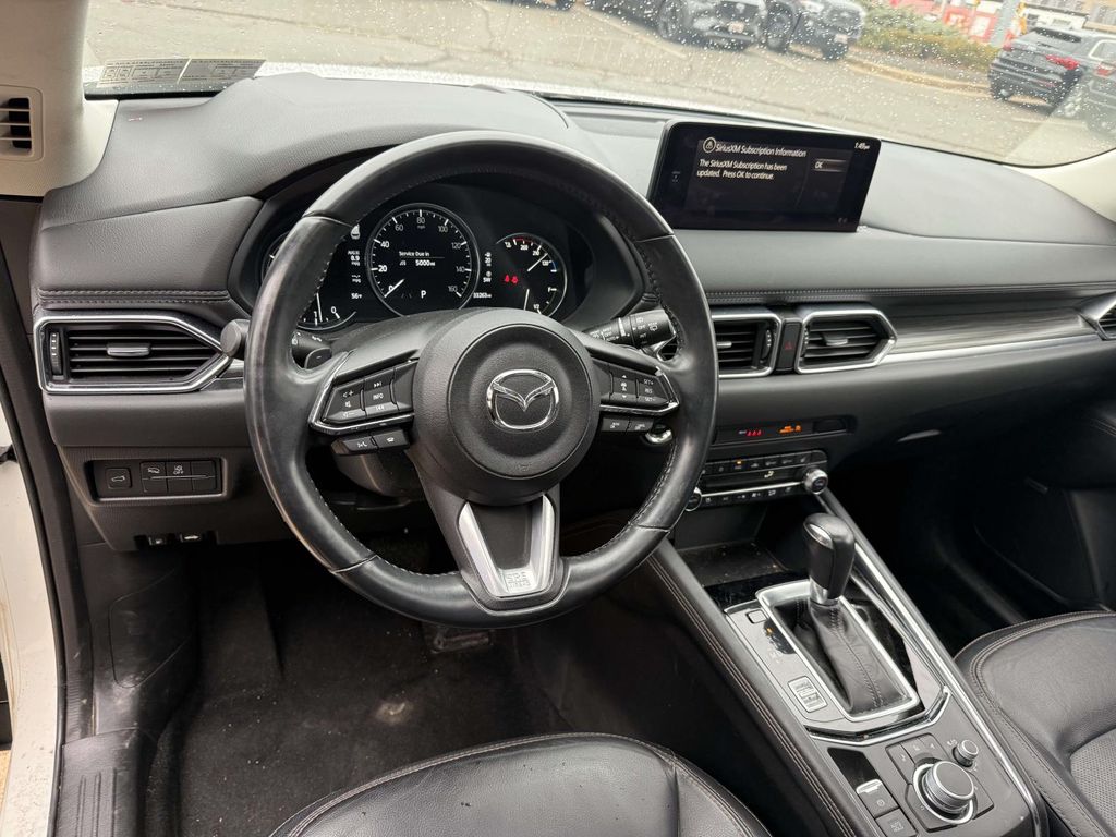 2021 Mazda CX-5 Grand Touring Reserve photo 2