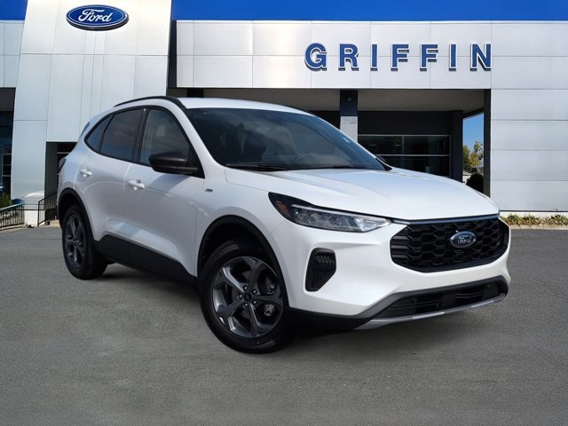 2026 Ford Escape ST-Line's photo