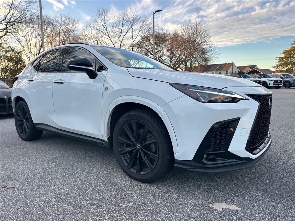 2022 Lexus NX 350's photo
