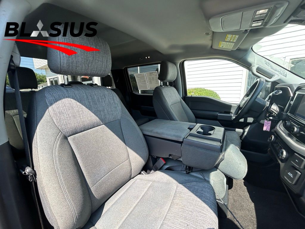 2022 Ford F-150 XLT photo 21