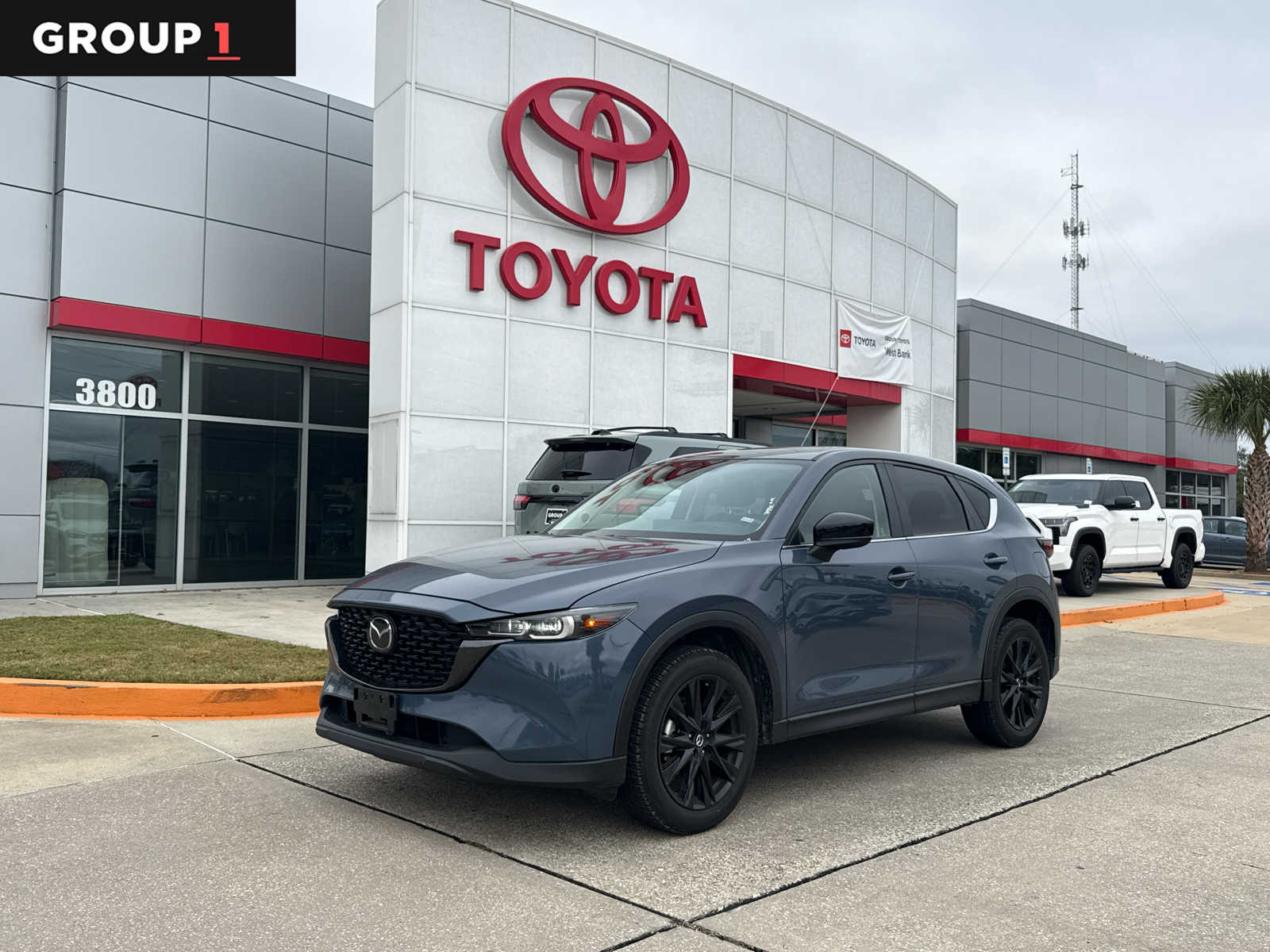 2024 Mazda CX-5 S Carbon Edition's photo