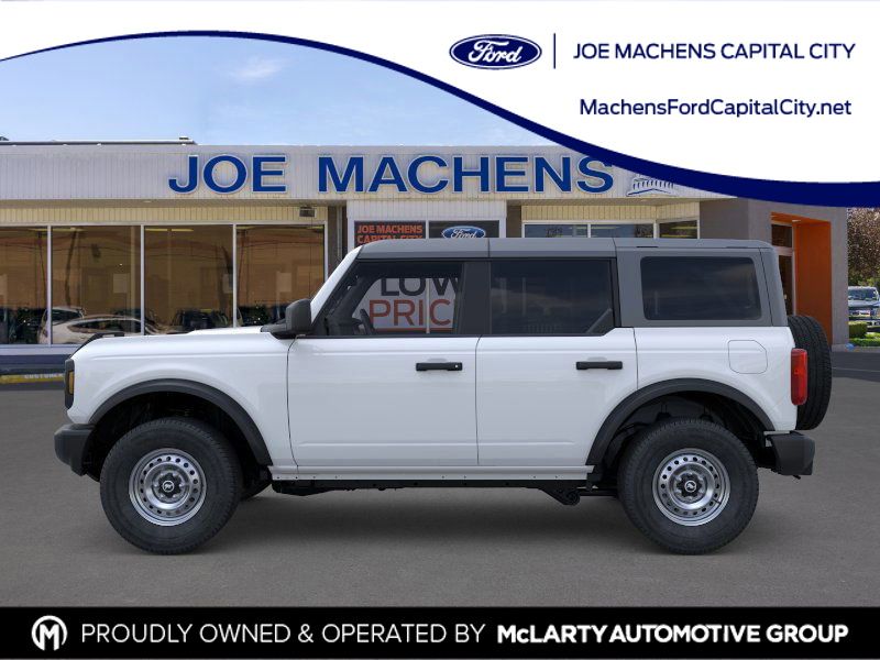 2025 Ford Bronco Base photo 4