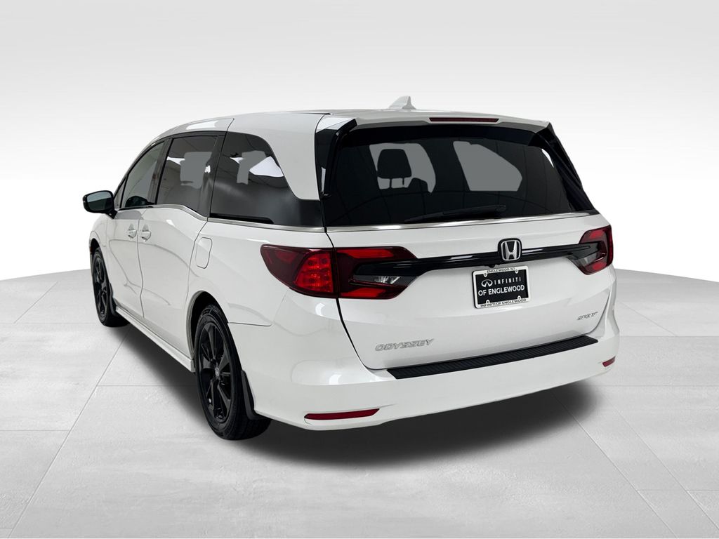 2024 Honda Odyssey Sport photo 4