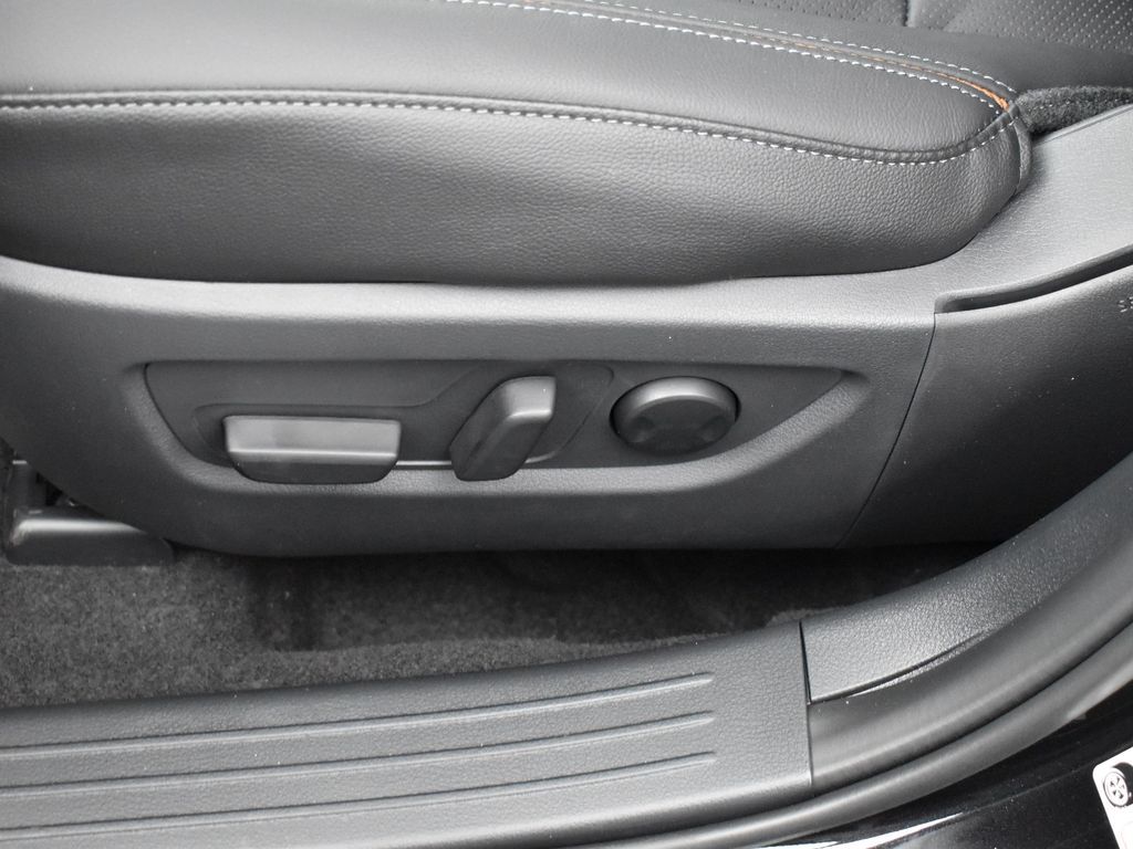 2025 Mazda CX-50 2.5 Turbo Premium photo 8