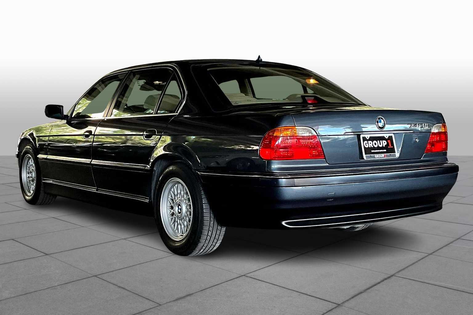 2000 Bmw 740iL 7-Series photo 11