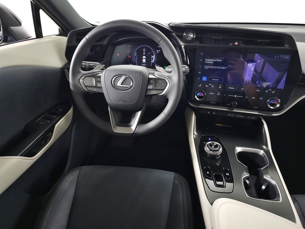 2023 Lexus RZ 450e photo 18