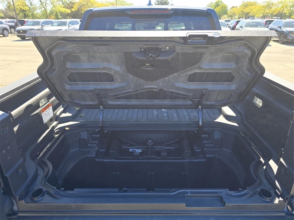 2025 Honda Ridgeline Black Edition photo 19