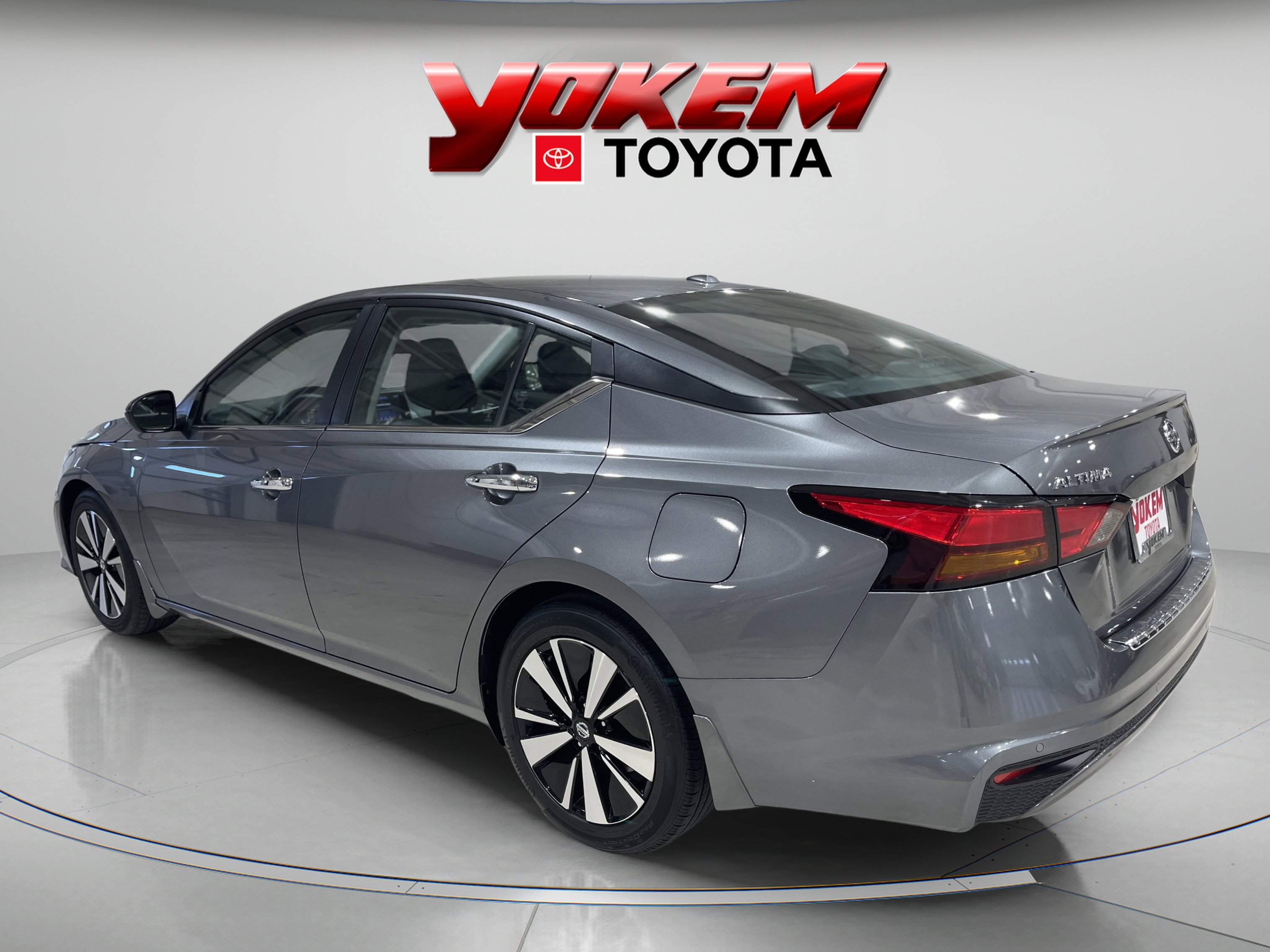 2022 Nissan Altima 2.5 SV photo 3