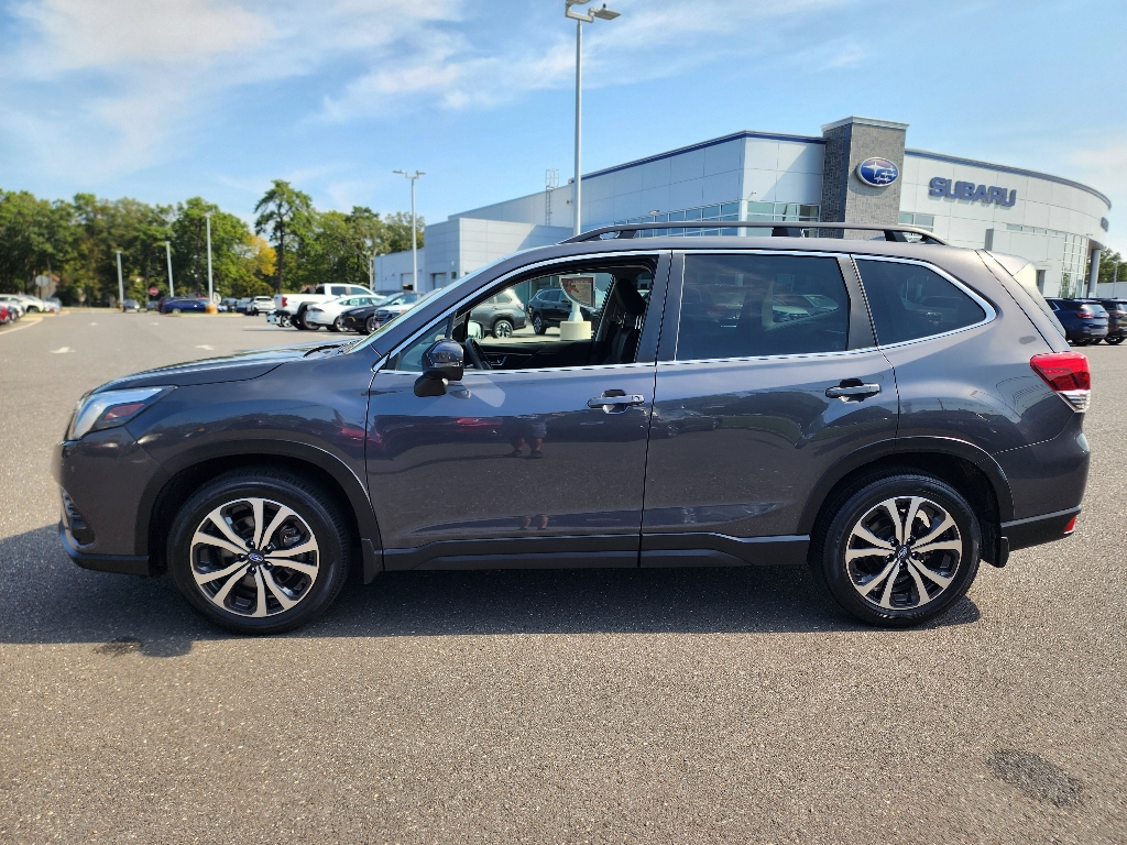 2023 Subaru Forester Limited photo 14