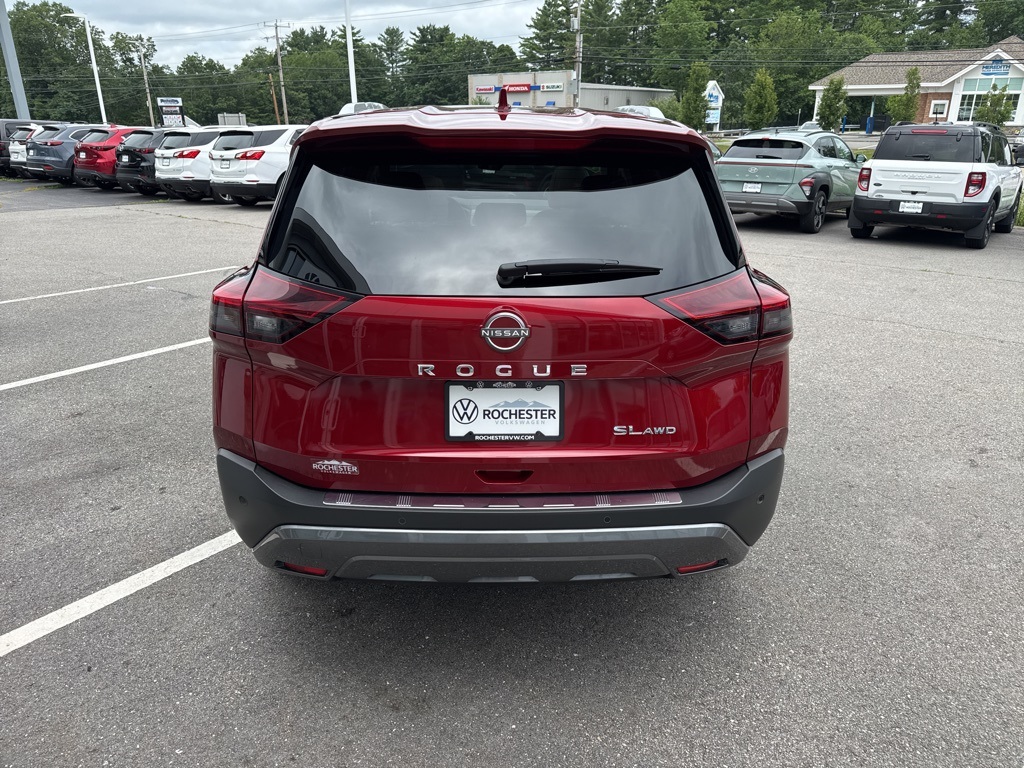 2023 Nissan Rogue SL photo 4