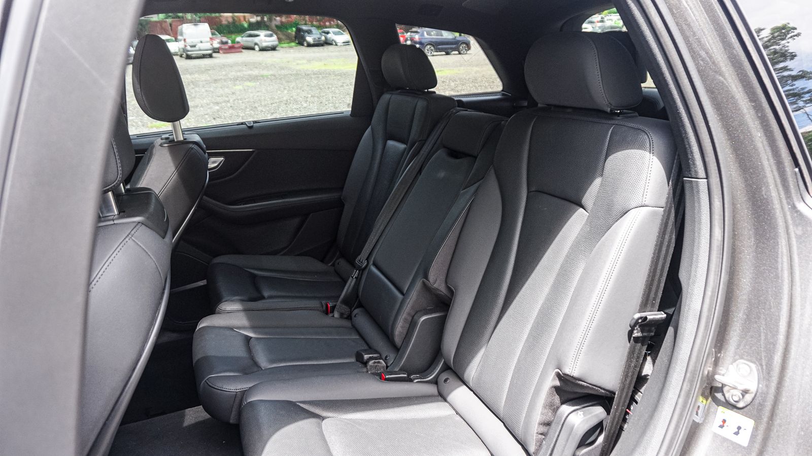 2021 Audi Q7 55 Premium Plus photo 14