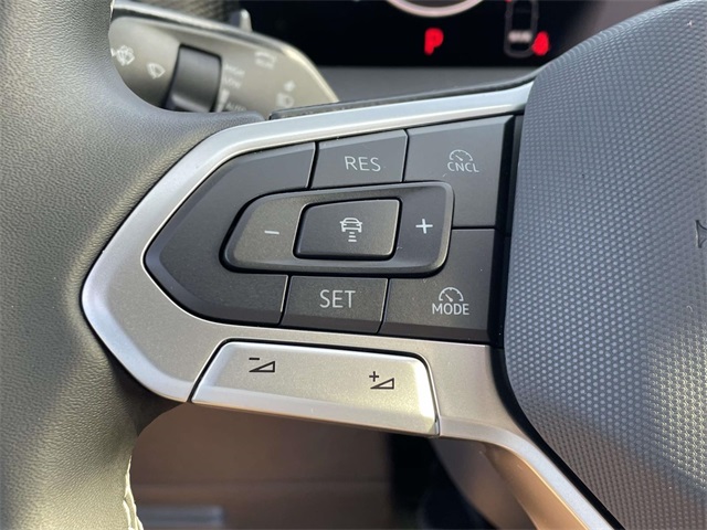 2025 Volkswagen Tiguan S photo 18