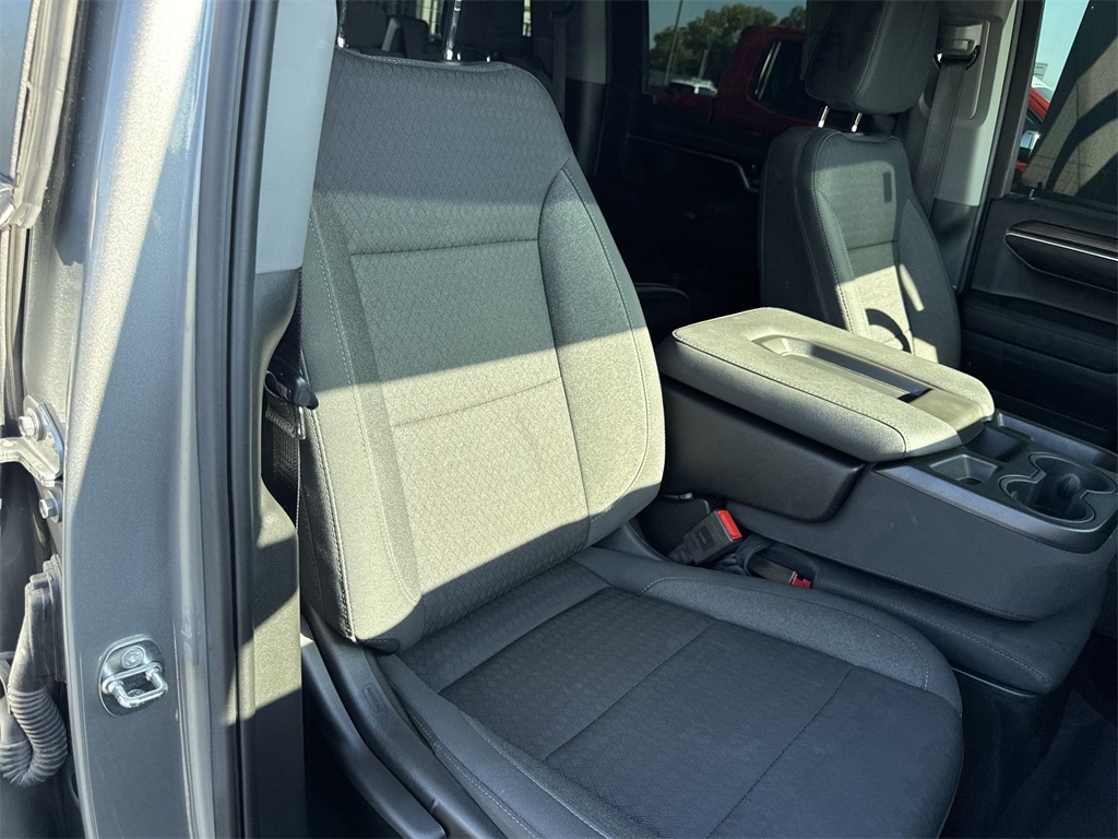 2023 Chevrolet Silverado 1500 LT photo 30