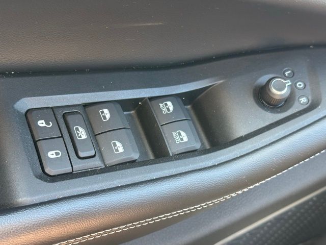 2023 Jeep Cherokee 4xe photo 15
