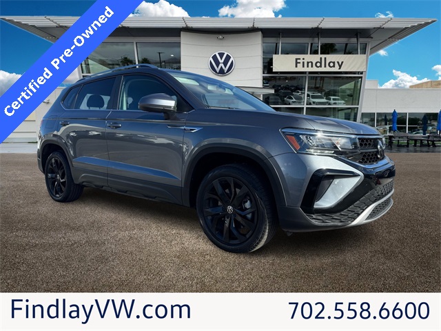 2022 Volkswagen Taos SE's photo