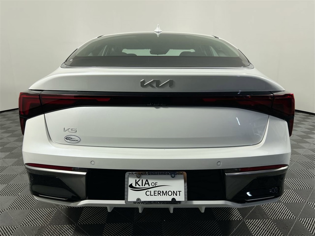 2025 Kia K5 LXS photo 4
