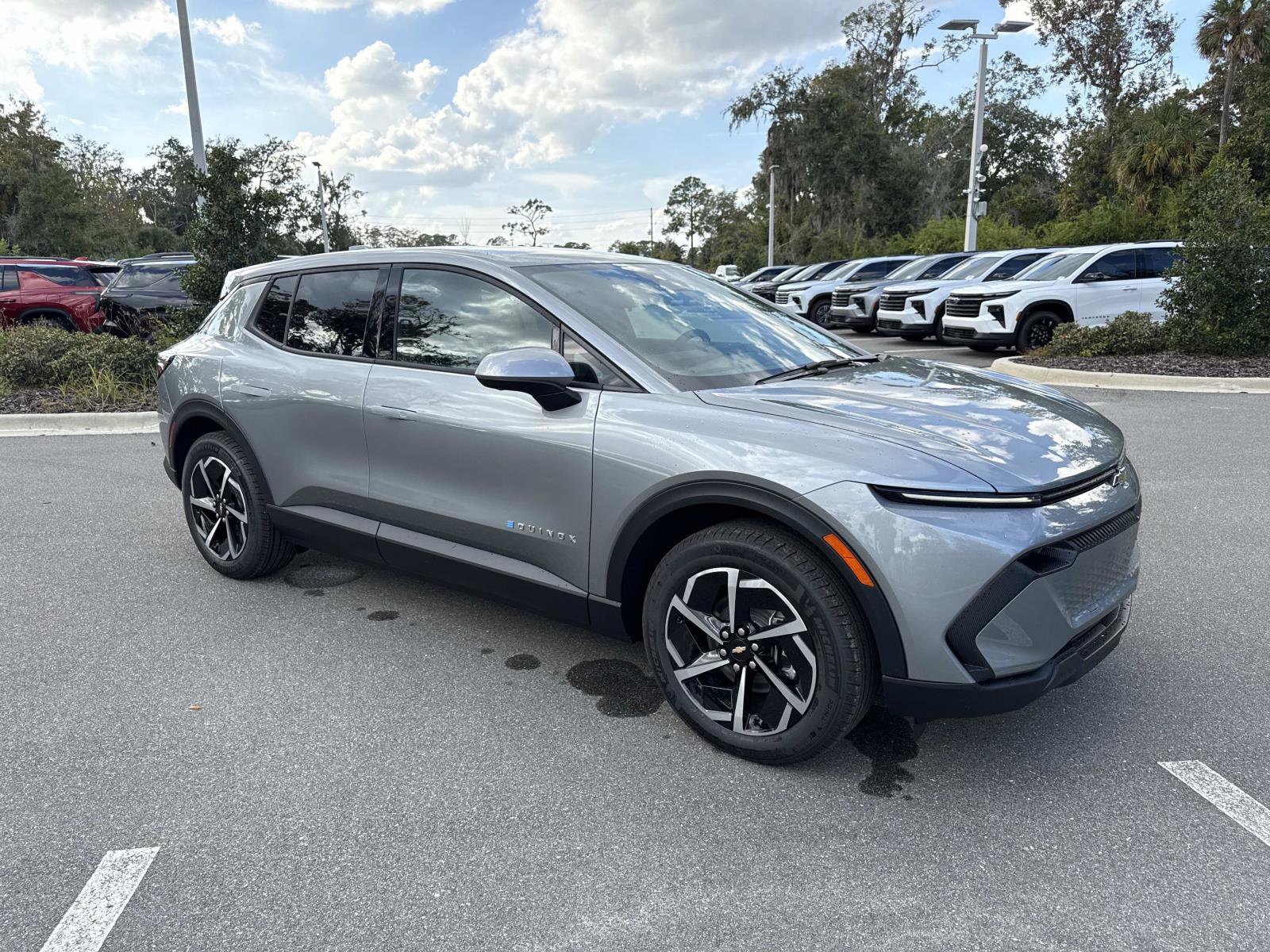 2026 Chevrolet Equinox EV 1LT's photo