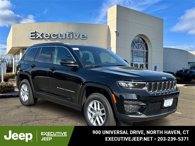 2025 Jeep Grand Cherokee Laredo's photo