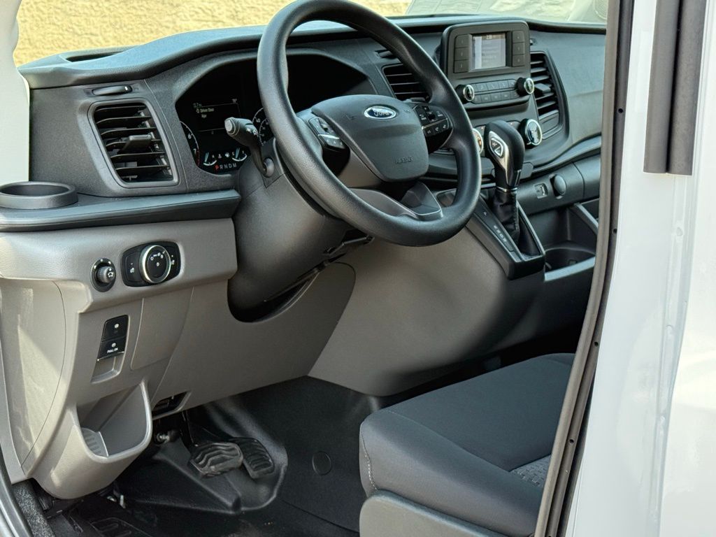 2025 Ford Transit photo 4