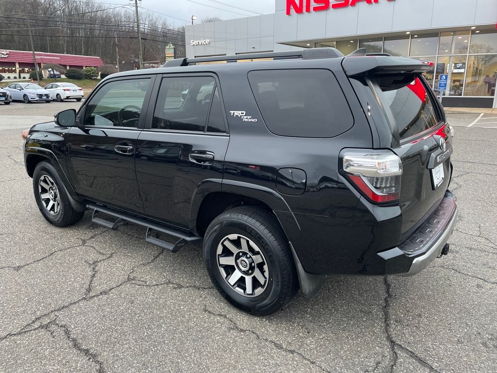 2020 Toyota 4Runner TRD Off-Road Premium photo 3