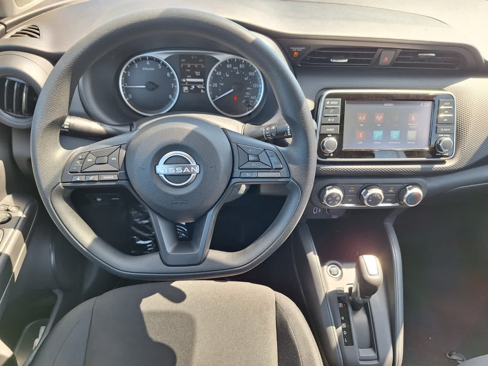 2025 Nissan Kicks Play S photo 20