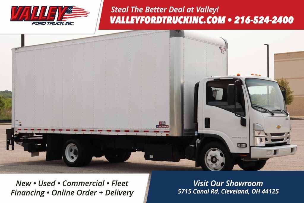 2023 Chevrolet Silverado 5500XD's photo