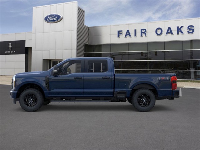 2025 Ford F-350 XL photo 3