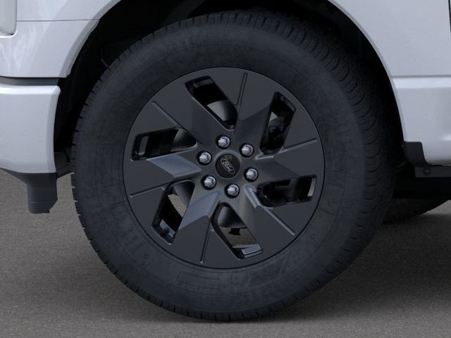 2025 Ford F-150 XLT photo 19