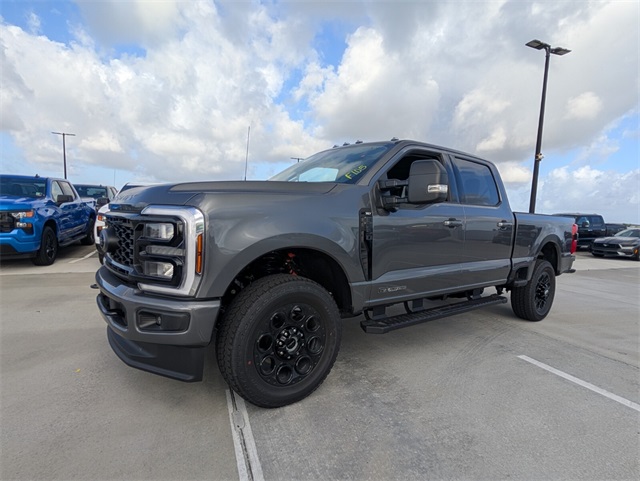 2026 Ford F-250 XLT photo 4