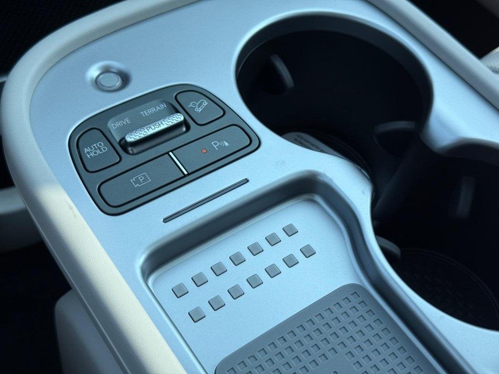 2026 Hyundai Ioniq Limited photo 14