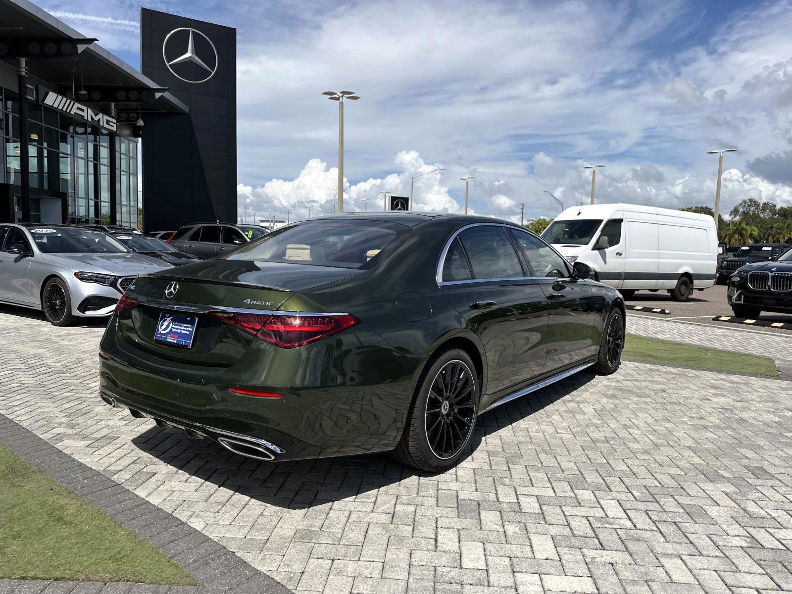 2026 Mercedes Benz S 580 4MATIC photo 4