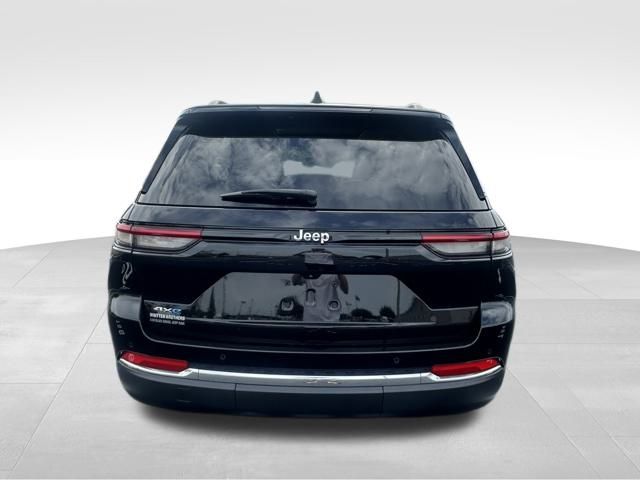 2023 Jeep Cherokee 4xe photo 3