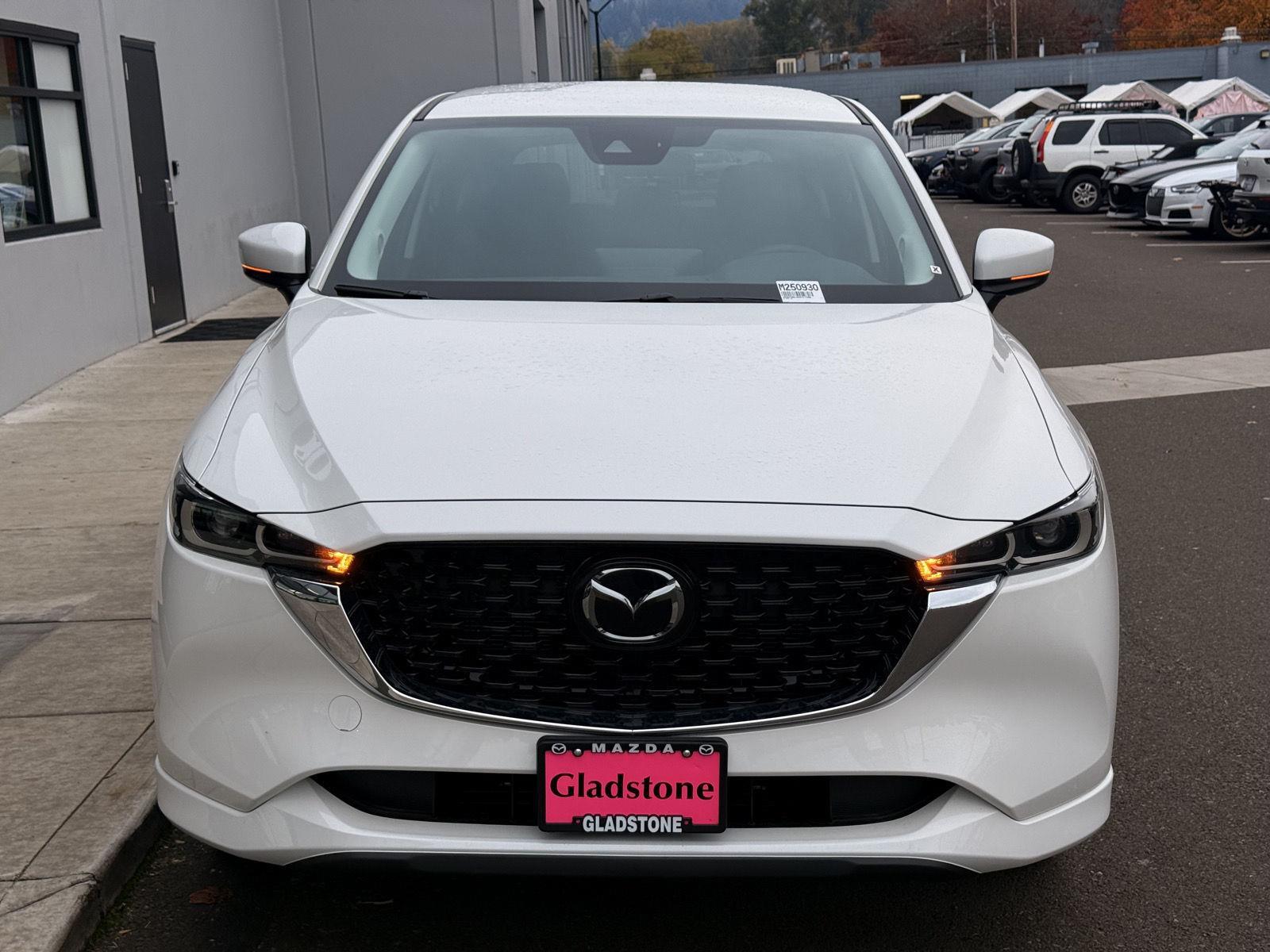 2025 Mazda CX-5 2.5 Select photo 3